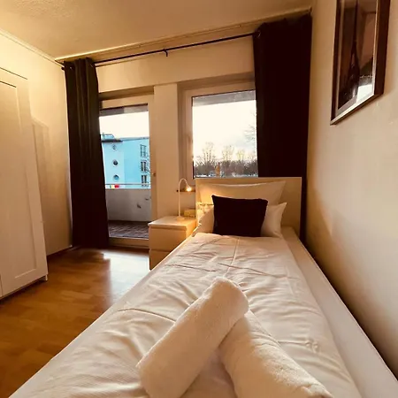 Apartmán Osnabruecker Strasse Wooon 16 I 2 Baeder I Grosse Kueche I Wlan I Parken *