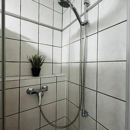 Osnabruecker Strasse Wooon 16 I 2 Baeder I Grosse Kueche I Wlan I Parken *