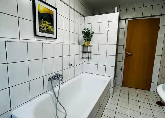 Osnabruecker Strasse Wooon 16 I 2 Baeder I Grosse Kueche I Wlan I Parken 아파트