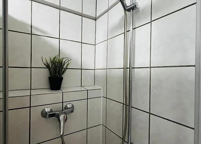 Osnabruecker Strasse Wooon 16 I 2 Baeder I Grosse Kueche I Wlan I Parken *